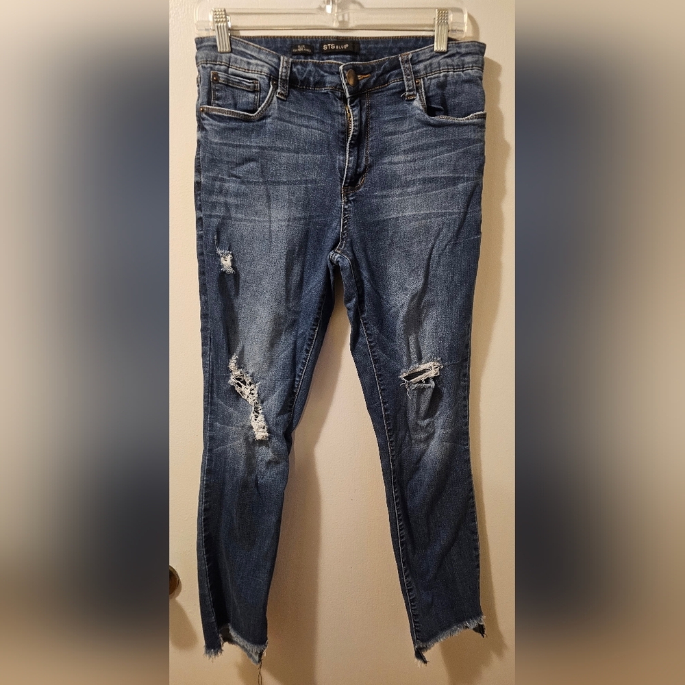 STS Blue Ellie High Rise Ankle Distressed Step Hem Jeans Women's Size 30